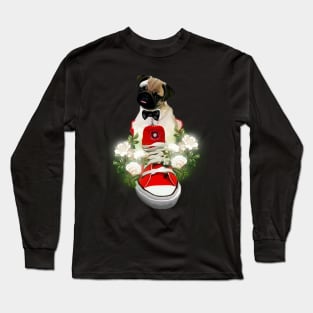 Cute little pug in a shoe with flowers Long Sleeve T-Shirt